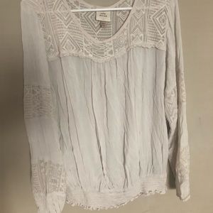 Off white breezy long sleeve shirt